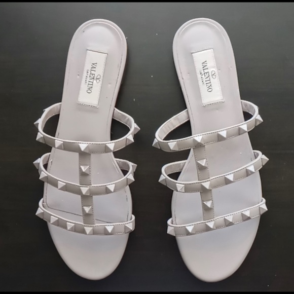❌SOLD❌NEW Valentino Garavani Rockstud sandals - Picture 7 of 10